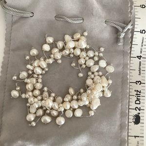 Pearl bracelet